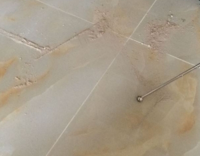 潍坊市瓷砖空鼓维修公司分享粘合剂选择不当在瓷砖铺贴过程中可能导致以下问题