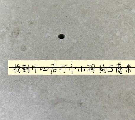 潍坊市瓷砖空鼓维修公司专业解答在瓷砖铺贴过程中，如果砂料搅拌不均匀，将会带来以下问题